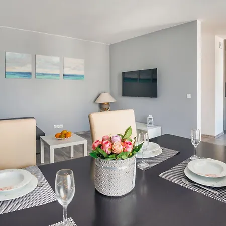 Wyspa Solna, Sun & Snow